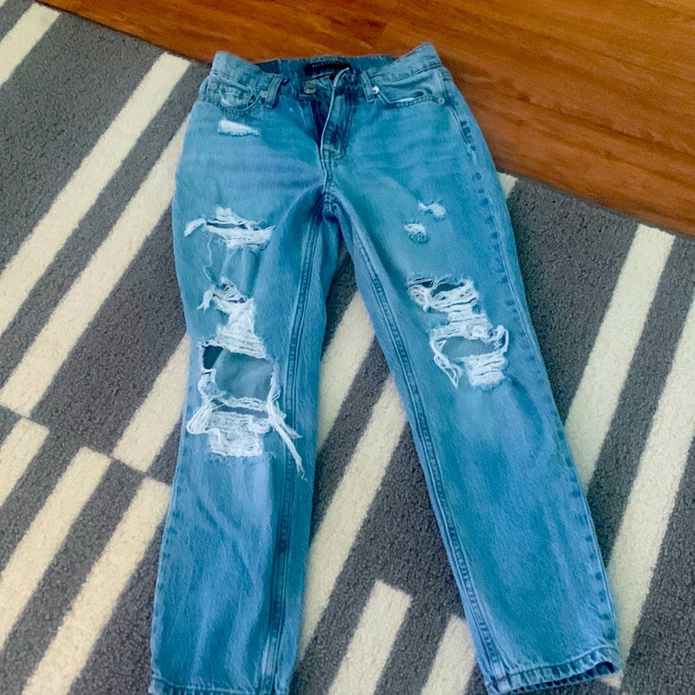 Dark blue jeans from Aeropostale, style mom jeans, size 000, and In great shape.